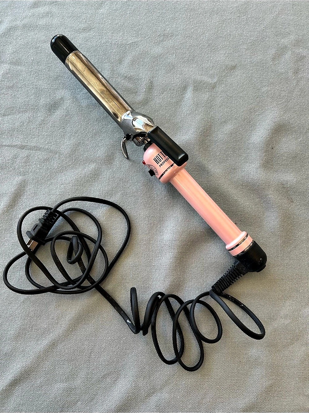 Hot Tools Professional Pink Titanium Curling Iron